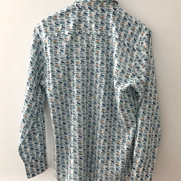 NWOT Roberta Roller Rabbit Men’s Medium button down Zoo shirt. Fish pattern - Picture 2 of 8